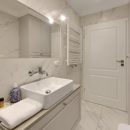 Apartment Zeromskiego 23 By Grand *
